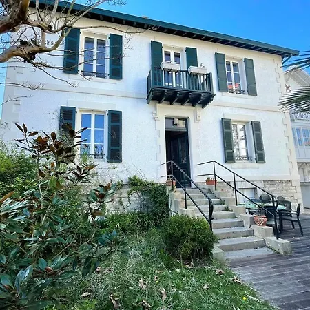Superbe Maison Familiale Avec Jardin Au Coeur De * Biarritz